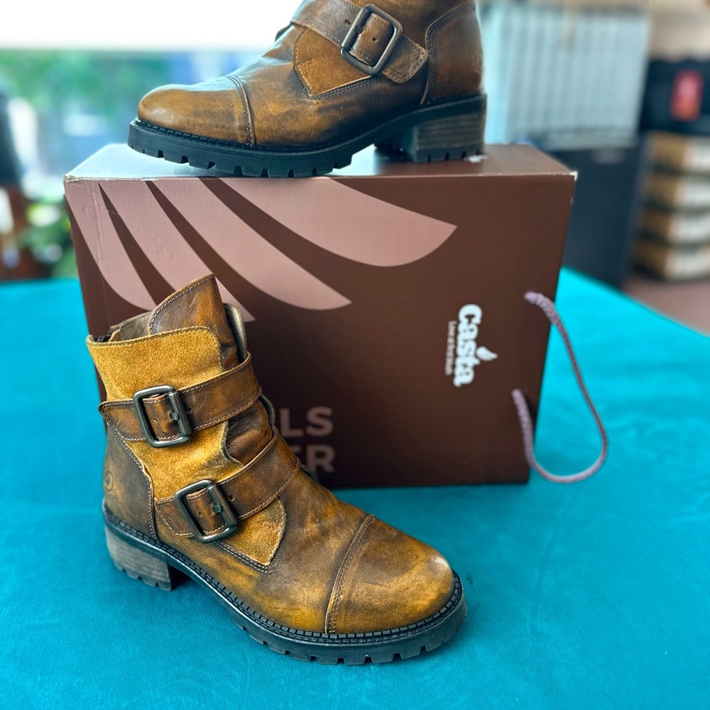 Casta Size 39